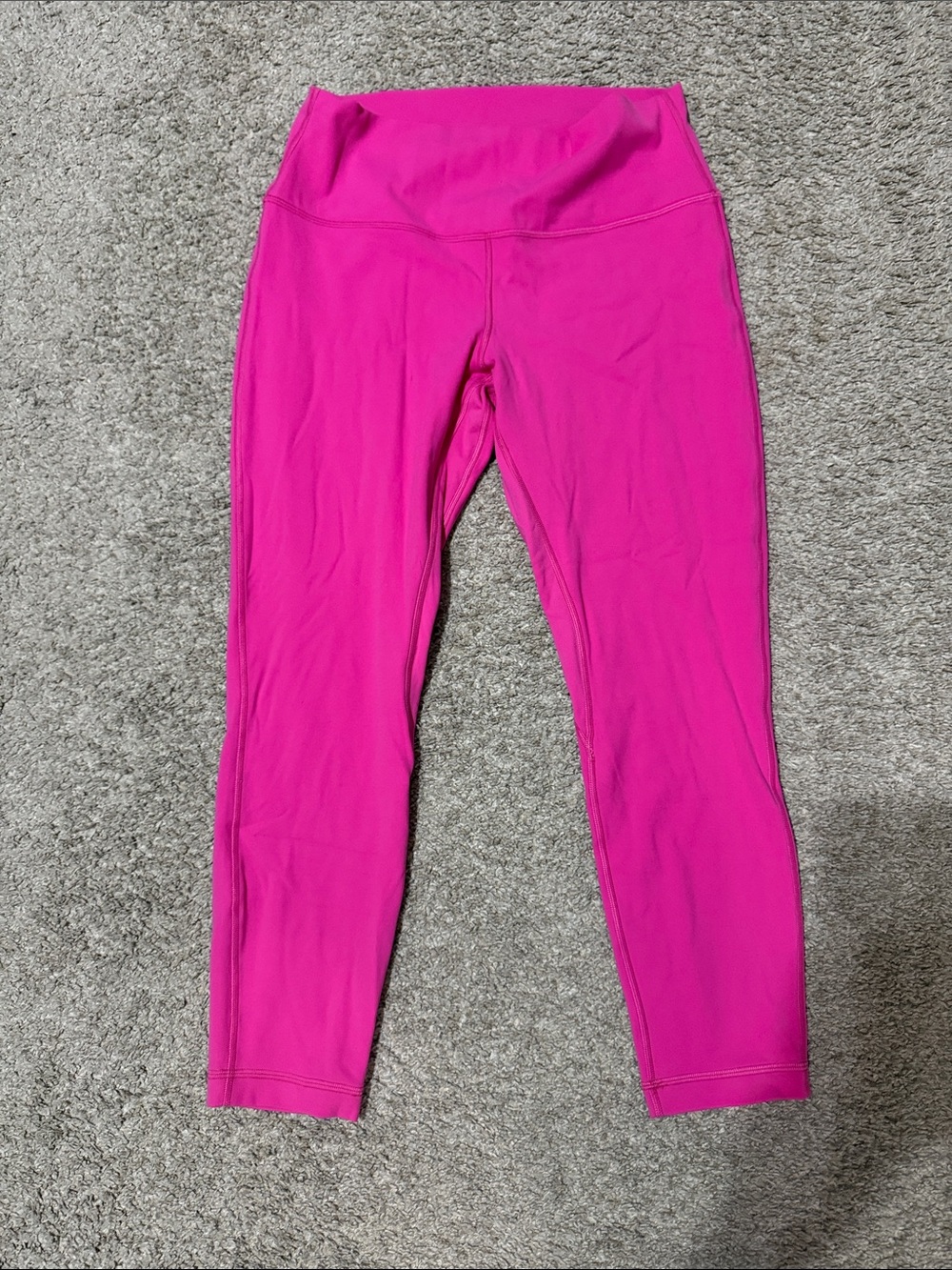 lululemon athletica women’s Hot Pink Performance Leggings